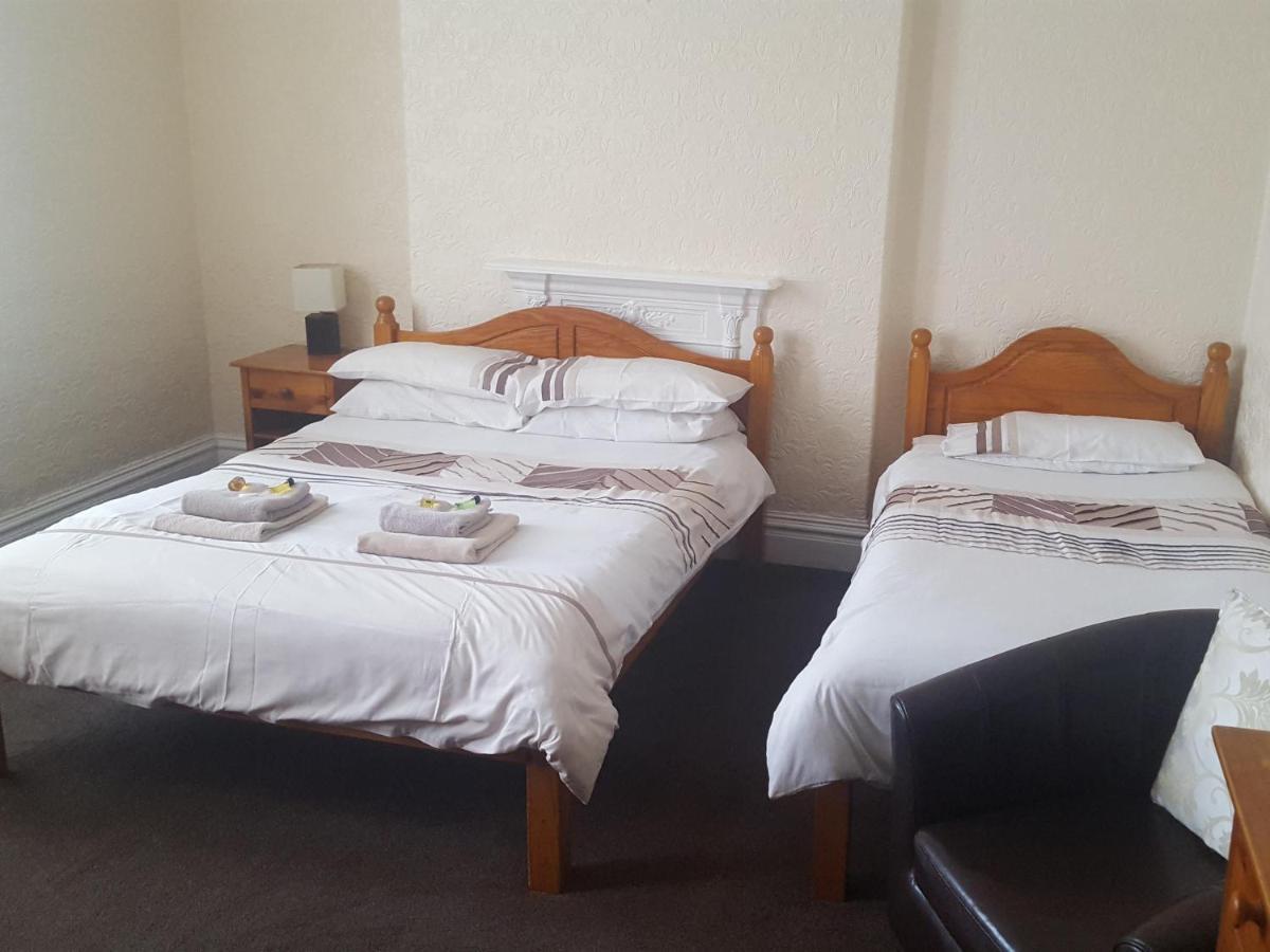 Globe Hotel Bude Exterior foto